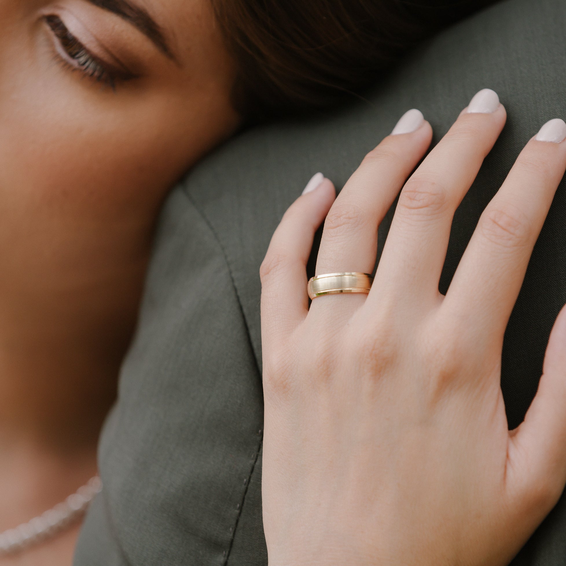 Anillo Matrimonio Clásico Confort – Violeta Garcia Jewelry